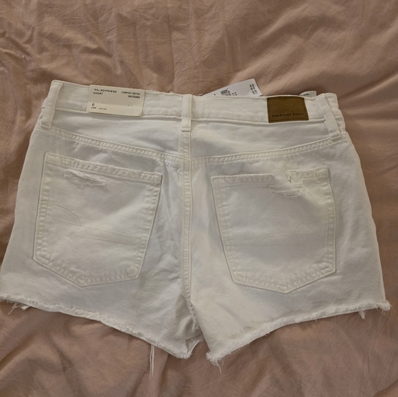 American Eagle Outfitters White Jean Shorts Relaxed Fit - Picture 2 of 3